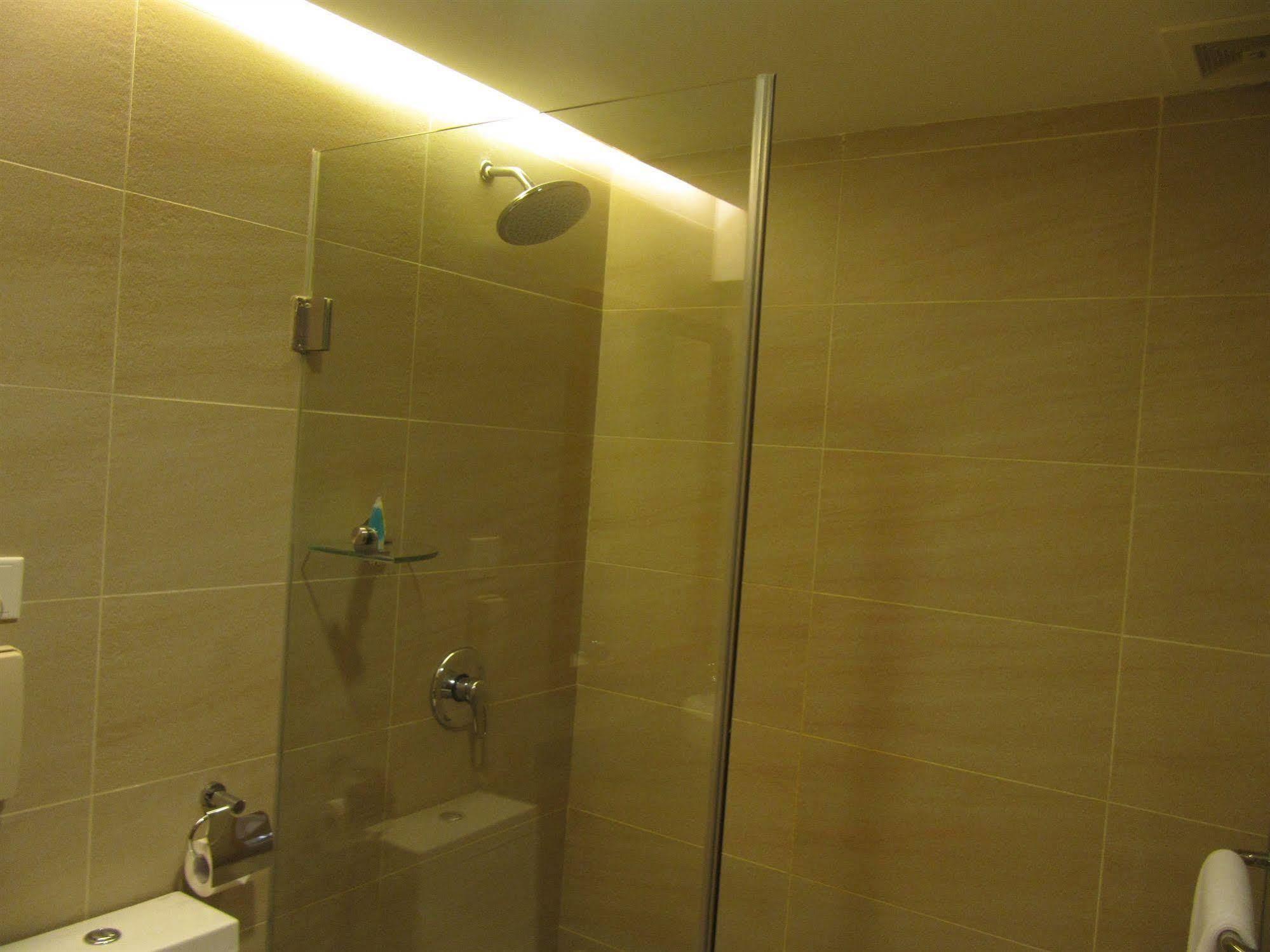 Shenzhen Dongmen Lee Garden Inn Экстерьер фото
